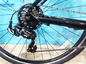 Xe đạp đua GIANT ESCAPE 3