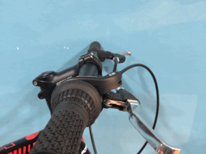 XE ĐẠP TRẺ EM FORNIX FC27 – MÀU ĐEN ĐỎ