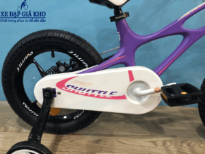 Khung đúc nguyên khối được làm từ hợp kim Manhe-Nhôm