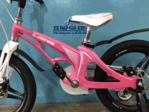 Khung xe LANQ FD 43 được làm bằng khung nhôm cao cấp