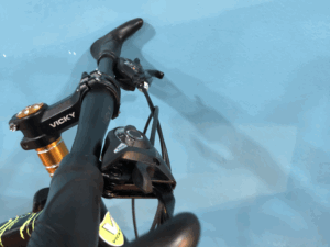 Xe Đạp Trẻ Em 20 Inch VICKY VIC20 – Màu Đen Vàng