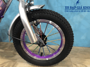 Lốp xe được làm bằng Cao Su