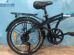 Yên xe được làm từ chất liệu thoáng khí