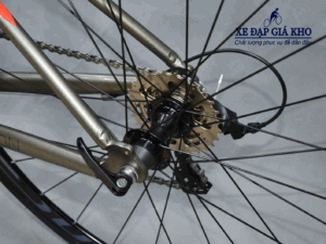 Xe Đạp Đua Sunpeed Touring Triton 2020