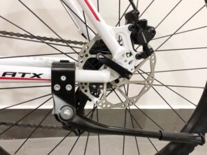 chi tiec xe dap the thao 26 inch giant atx 618 2021