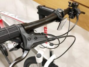 chi tiec xe dap the thao 26 inch giant atx 618 2021