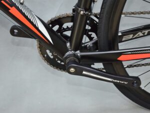 chi tiec xe dap the thao 700c touring battle cyclone r200 khung nhom