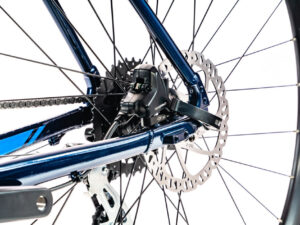 chi tiec xe dap the thap giant escape 2 2020