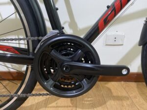 chi tiec xe dap the thao giant escape 3 city 2021