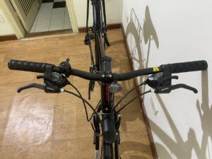 chi tiec xe dap the thao giant escape 3 city 2021