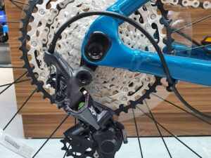 chi tiet xe dap the thao giant xtc slr 29 1 2021