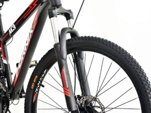 banh truoc xe dạp dia inh 26 inch fornix M3