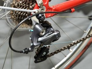 Xe-Dap-TOURING-700c-Khung-Nhom-LIFE-R9-cu-de