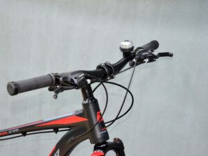 Xe-dap-dia-hinh-26-inch-promaster-ceros-thang-tay