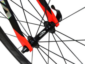 Xe-dap-dua-carbon-sava-x3-nan-hoa-