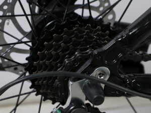 Xe-dap-touring-california-r1000-lip-xe