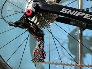 xe-dap-dua-twitter-sniper-pro-full-shimano-105-r7000-cu-de