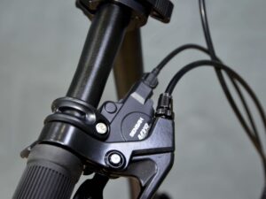 xe-dap-gap-trex-leon-banh-16-inch-thang-xe